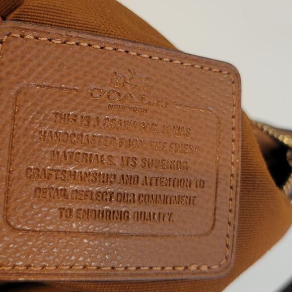 Discontinued Coach Purse Signature Cross Body Bag - Picture 9 of 9